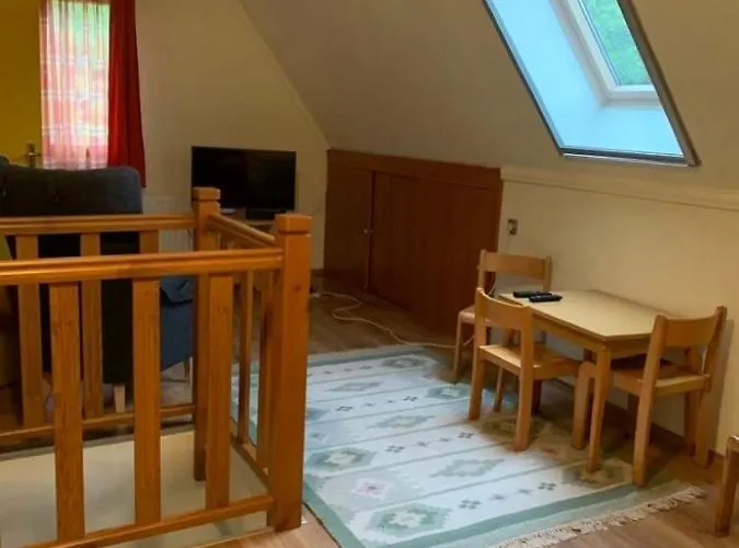 Gyöngyvirág Сasa de vacaciones Noszvaj